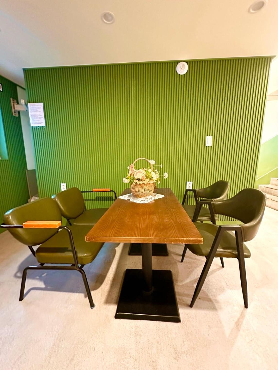 R Guesthouse Jongmyo Seoul Exterior foto