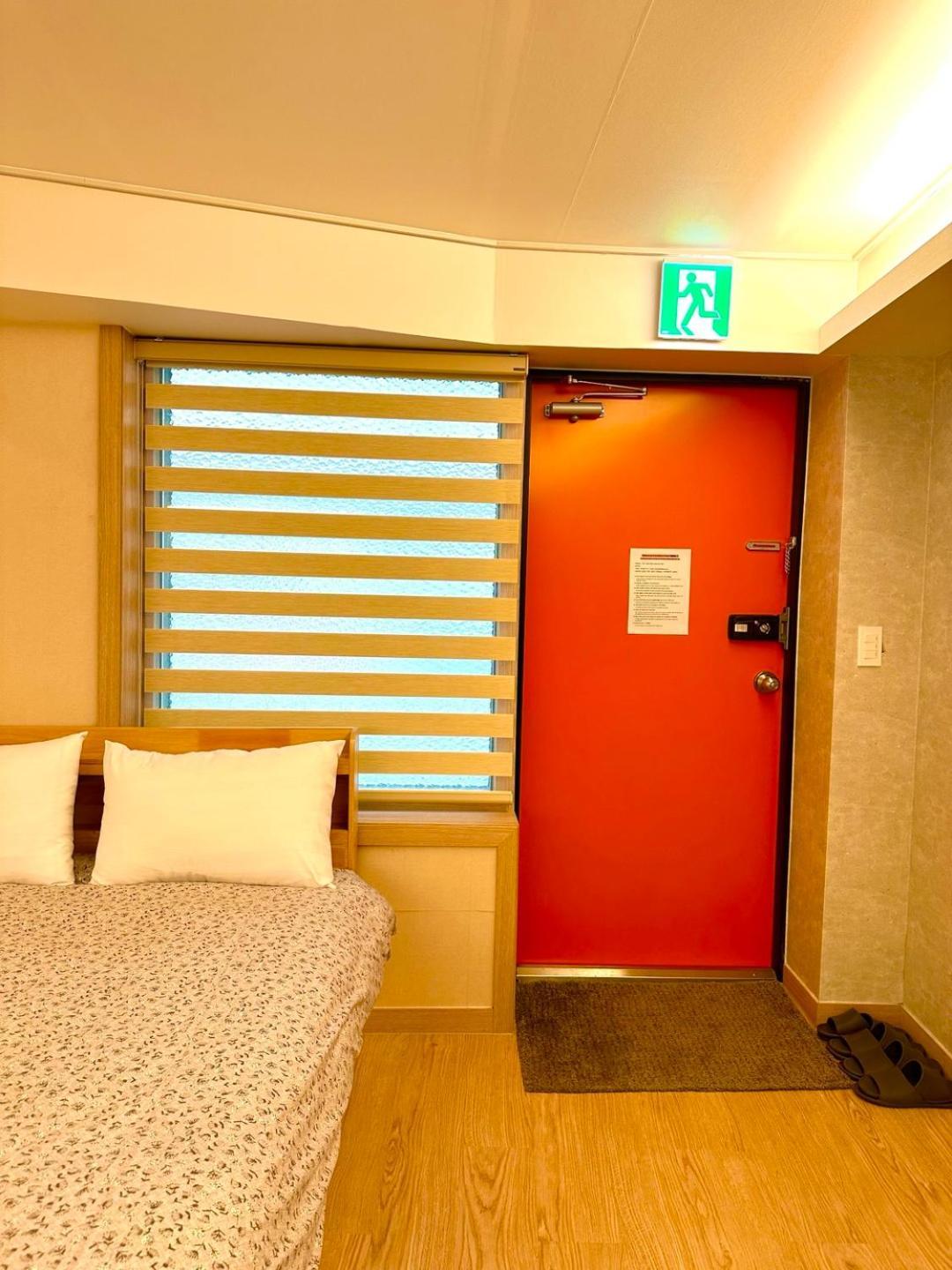 R Guesthouse Jongmyo Seoul Exterior foto