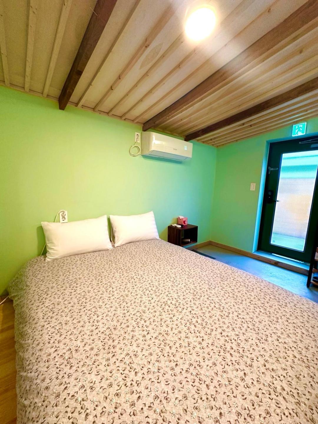 R Guesthouse Jongmyo Seoul Exterior foto