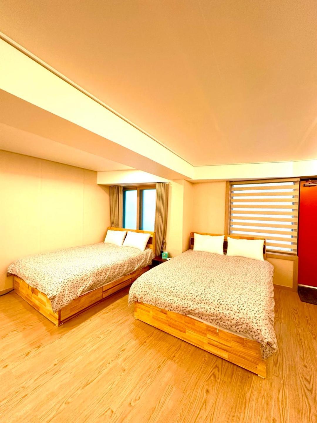 R Guesthouse Jongmyo Seoul Exterior foto